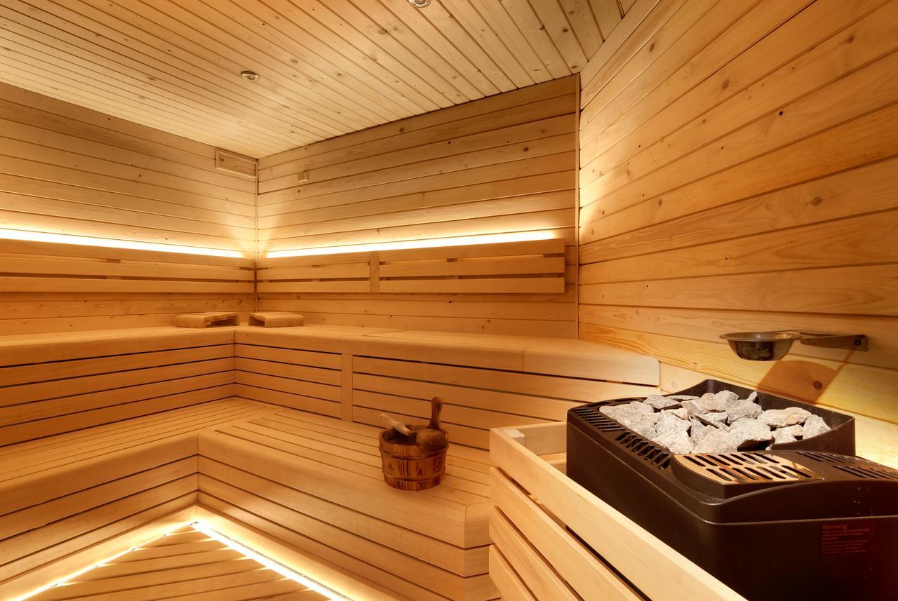 Wellness Hotel Grand Špindlerŭv Mlýn Exteriör bild