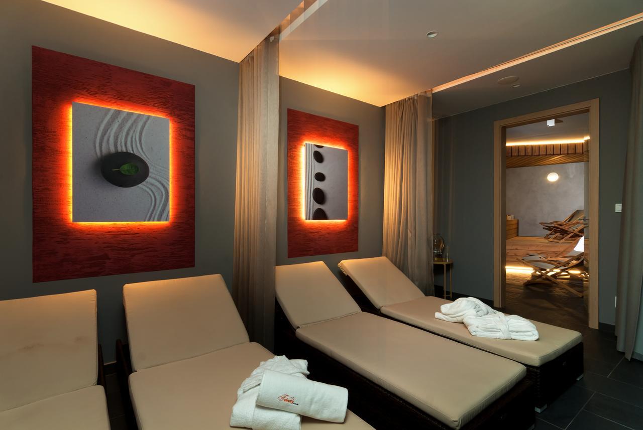 Wellness Hotel Grand Špindlerŭv Mlýn Exteriör bild