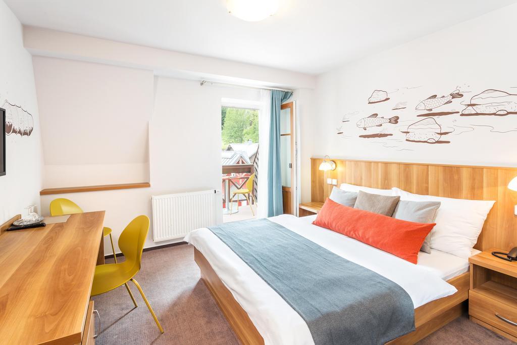 Wellness Hotel Grand Špindlerŭv Mlýn Exteriör bild